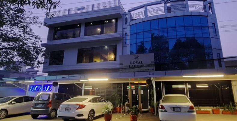 Royal Hotel Lahore