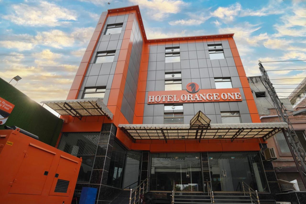 Hotel Orange One Lahore